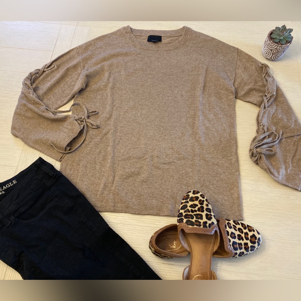 Lumiere/anthropology beautiful soft tan sweater /size small nwot